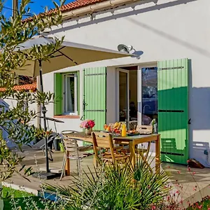 Le Cabanon De Virginie Hébergement de vacances